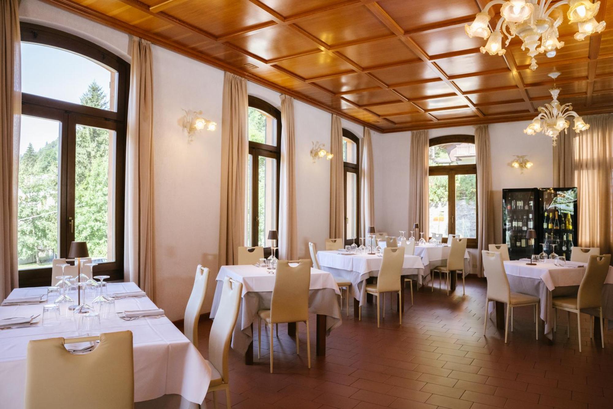Villa Luzzago 蓬泰迪莱尼奥 外观 照片