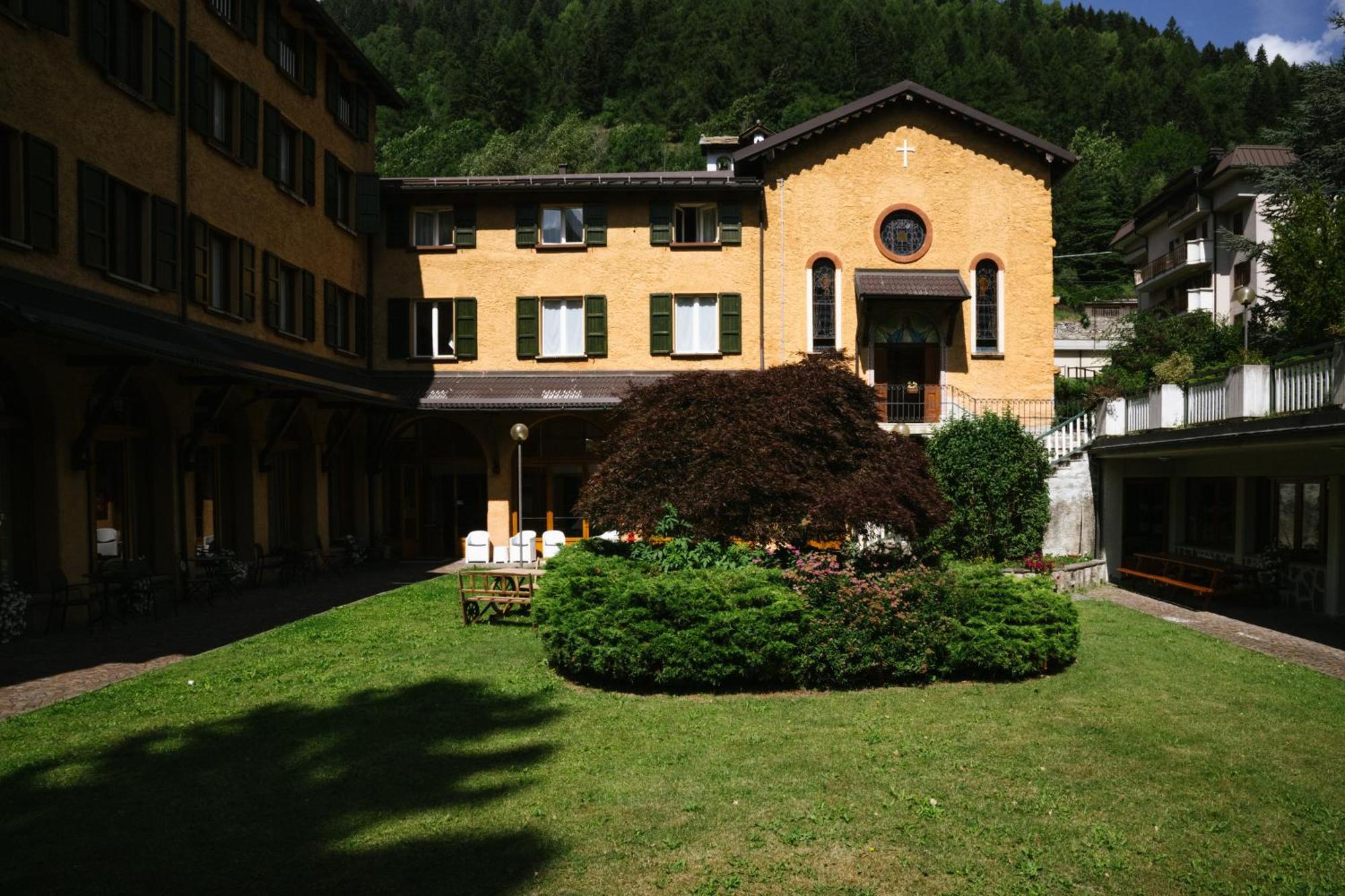 Villa Luzzago 蓬泰迪莱尼奥 外观 照片
