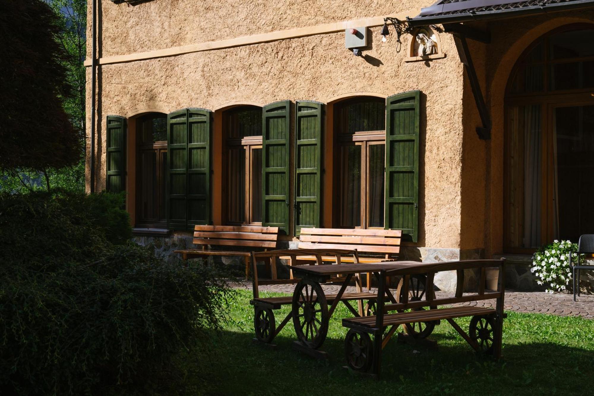 Villa Luzzago 蓬泰迪莱尼奥 外观 照片