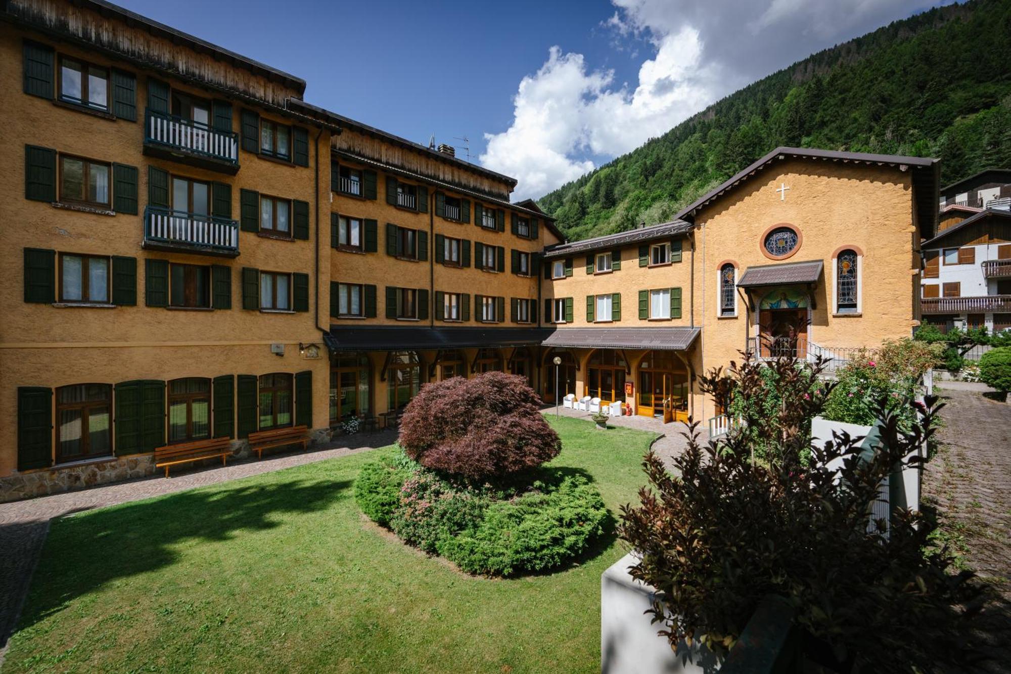 Villa Luzzago 蓬泰迪莱尼奥 外观 照片